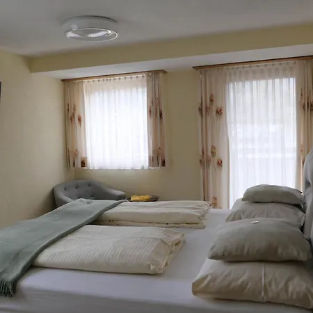 Litz Apartamento 4*